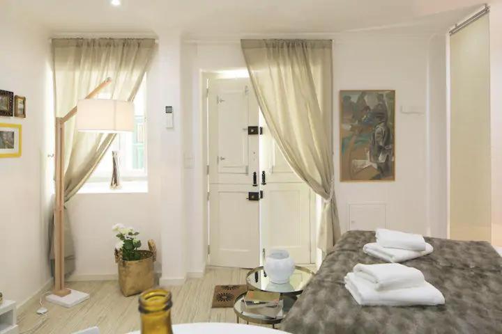Central Lisbon Cozy & Near The Subway Apartment Exterior photo