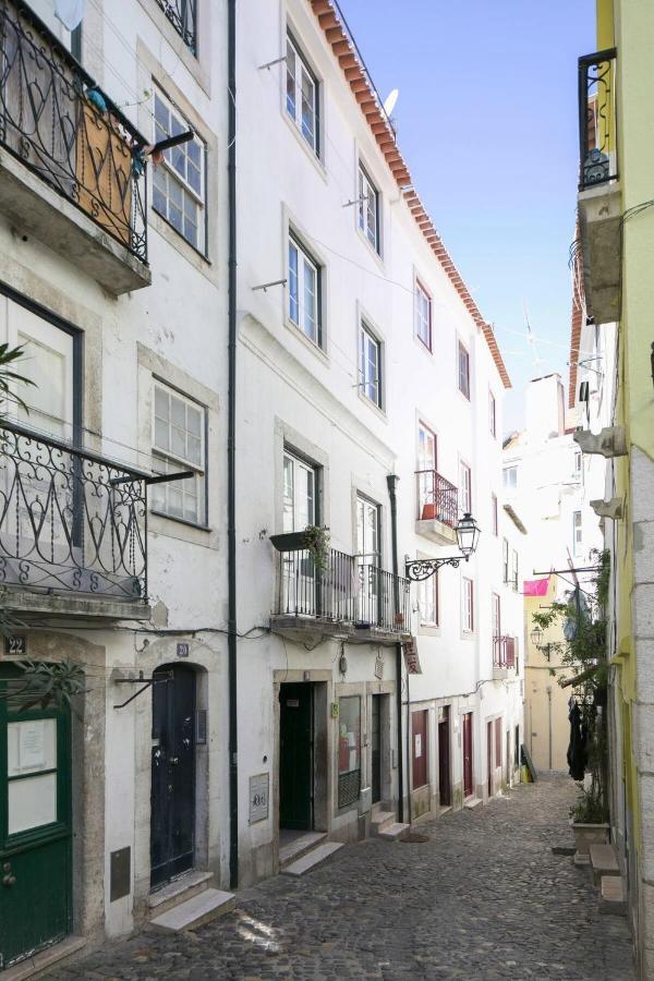 Central Lisbon Cozy & Near The Subway Apartment Exterior photo